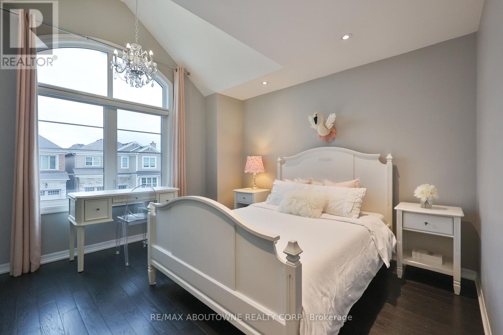 3205 Violet Gardens, Oakville, Ontario  L6M 1L5 - Photo 30 - W13007294