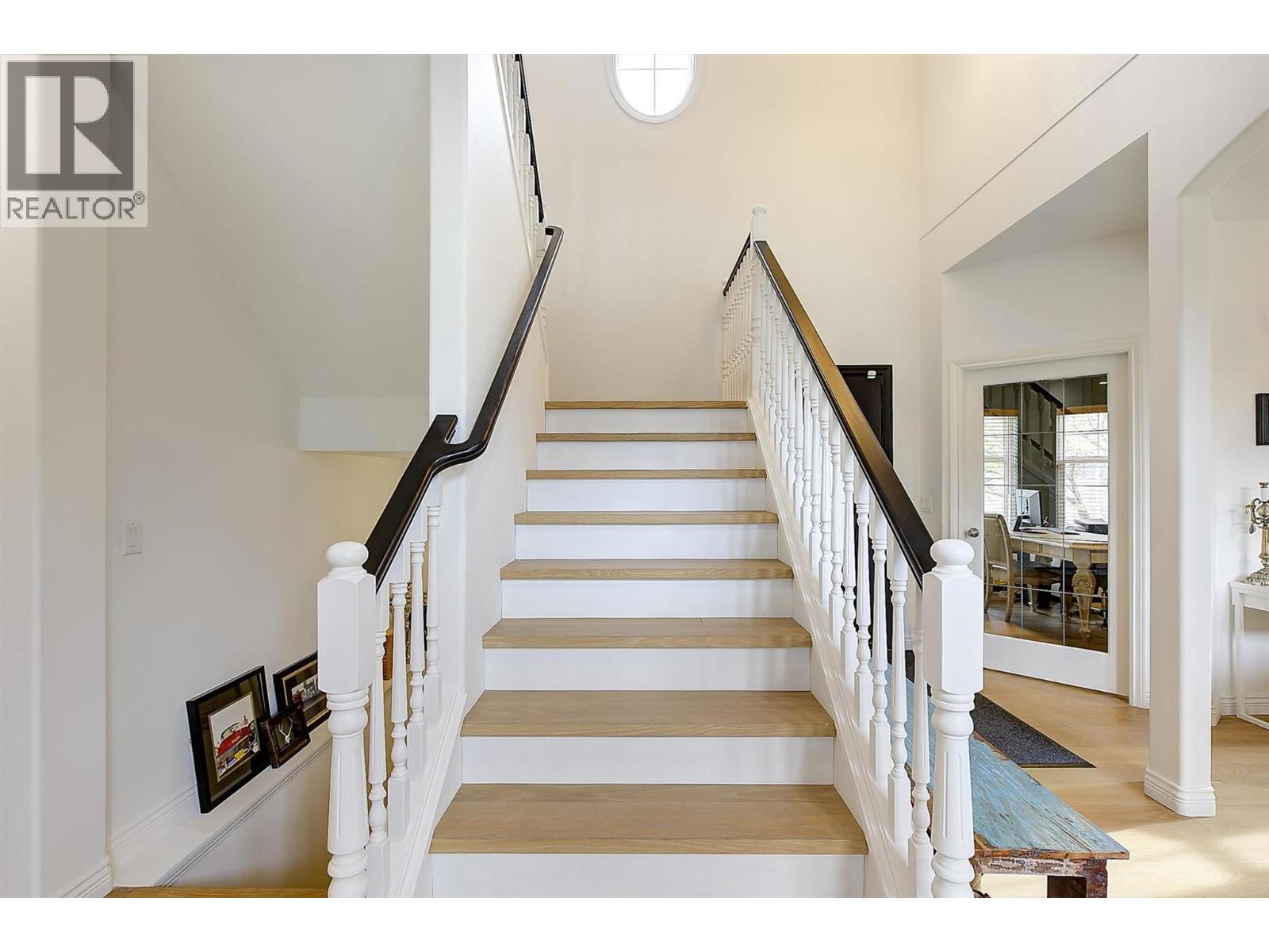 570 Vintage Terrace Road, Kelowna, British Columbia  V1W 3B3 - Photo 42 - 10383732