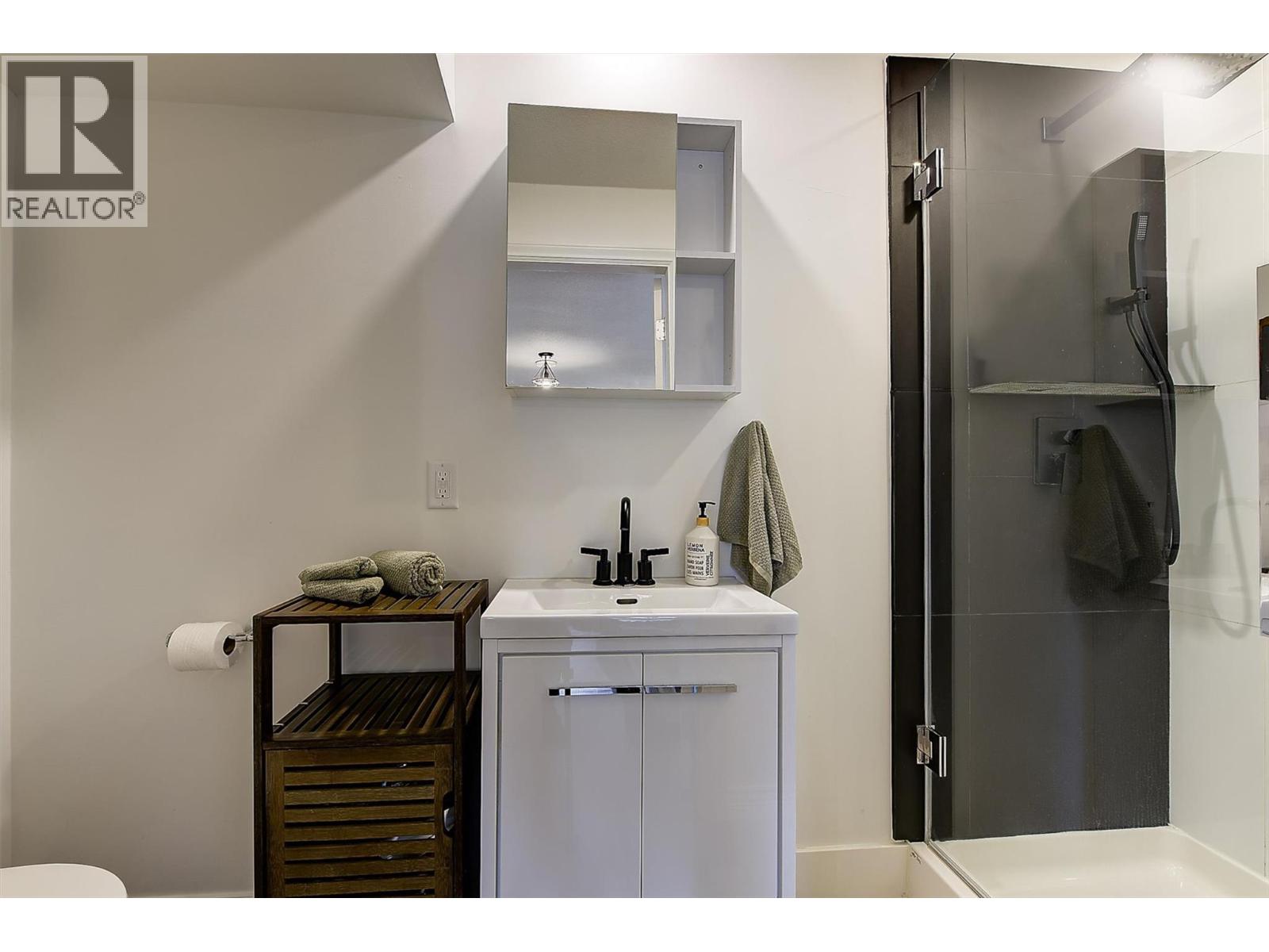 570 Vintage Terrace Road, Kelowna, British Columbia  V1W 3B3 - Photo 70 - 10383732