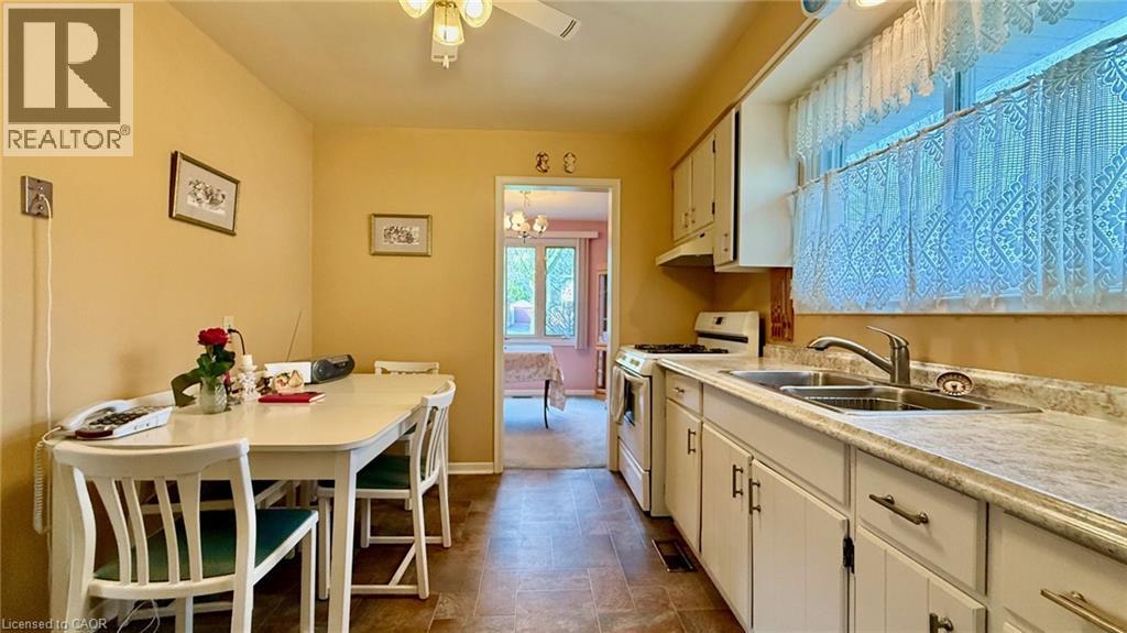 123 Oak Street, Simcoe, Ontario  N3Y 4S2 - Photo 11 - 40821546