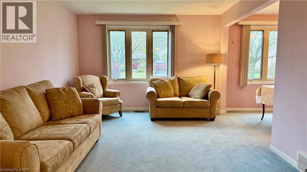 123 Oak Street, Simcoe, Ontario  N3Y 4S2 - Photo 4 - 40821546