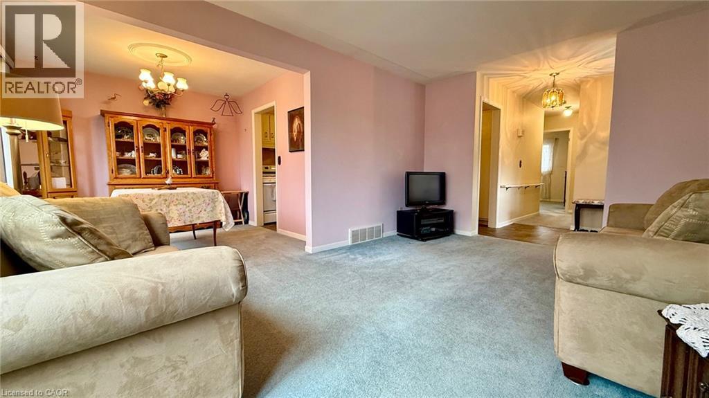 123 Oak Street, Simcoe, Ontario  N3Y 4S2 - Photo 5 - 40821546