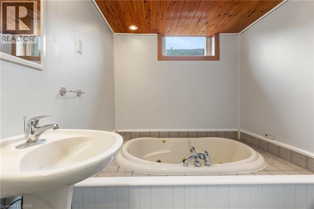 122 Sweetbriar Drive, Kitchener, Ontario N2M 4S6 - Photo 42 - 40821030