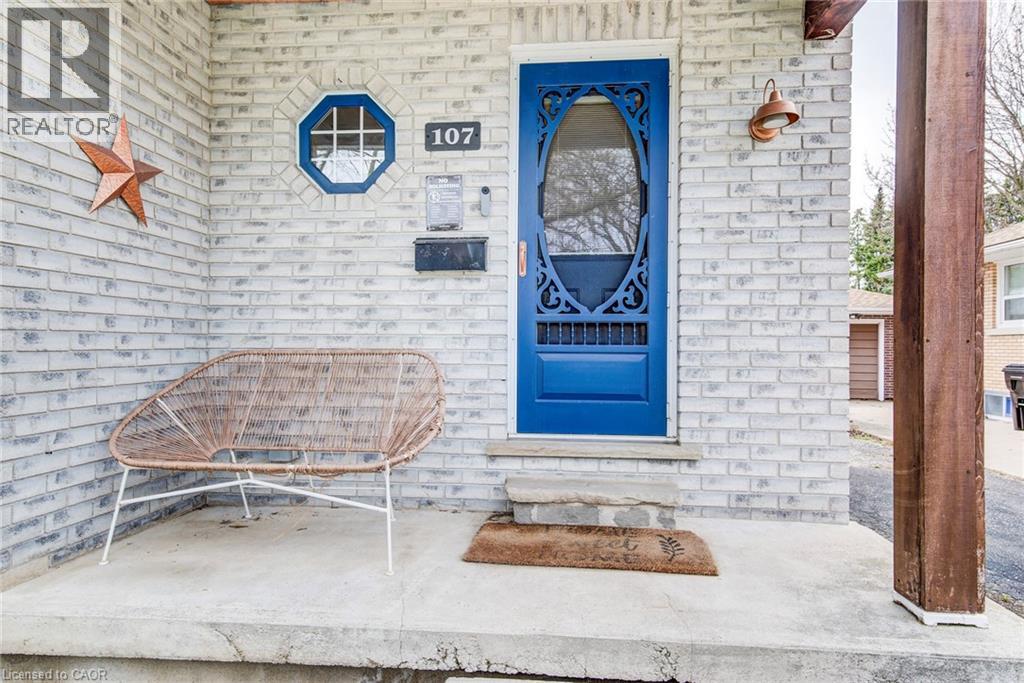 107 Ellis Avenue, Kitchener, Ontario  N2H 4G8 - Photo 4 - 40820938