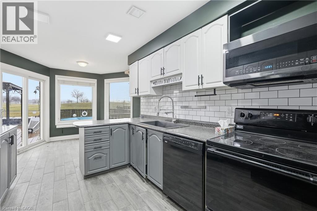 138 Rowntree Drive, Hamilton, Ontario  L8W 2N6 - Photo 10 - 40810581