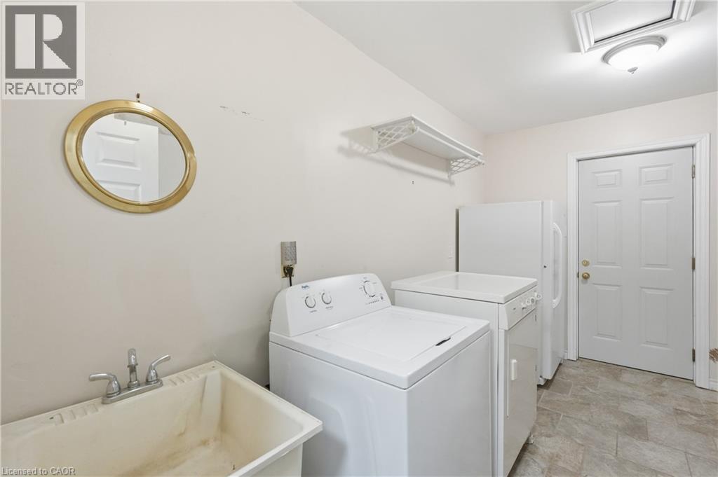 138 Rowntree Drive, Hamilton, Ontario  L8W 2N6 - Photo 25 - 40810581