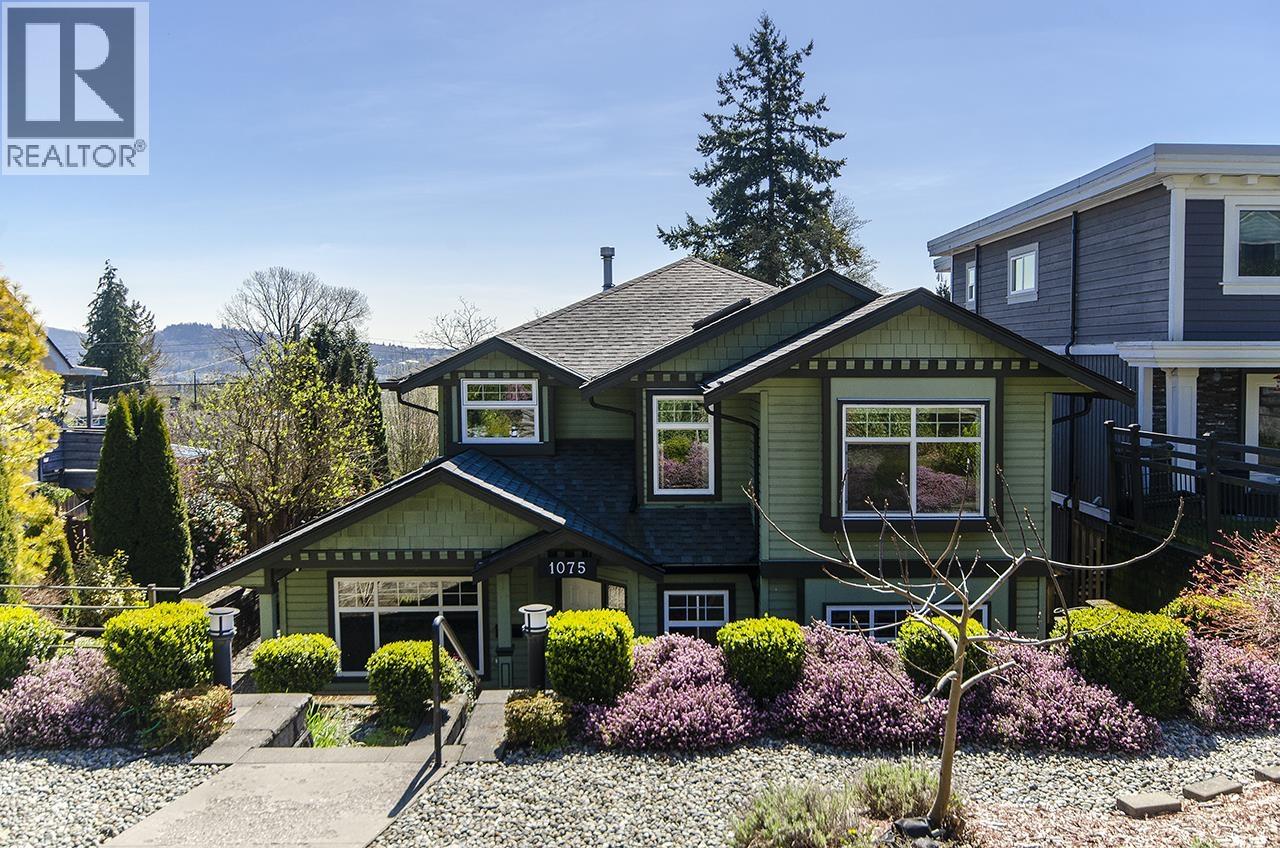 1075 Adderley Street, North Vancouver, British Columbia  V7L 1T4 - Photo 1 - R3111798
