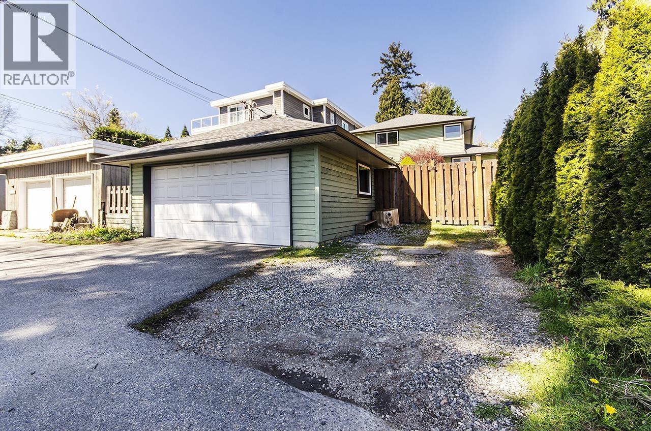 1075 Adderley Street, North Vancouver, British Columbia  V7L 1T4 - Photo 32 - R3111798