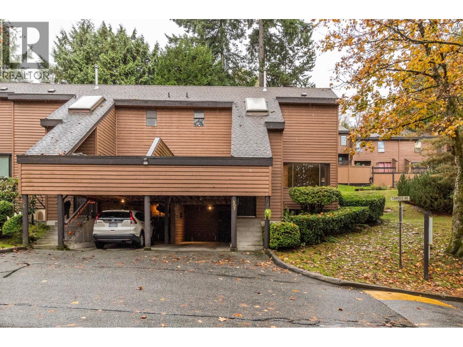 507 Cambridge Way, Port Moody, British Columbia  V3H 3V1 - Photo 2 - R3107439