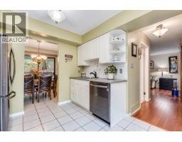 507 CAMBRIDGE WAY, Port Moody, British Columbia