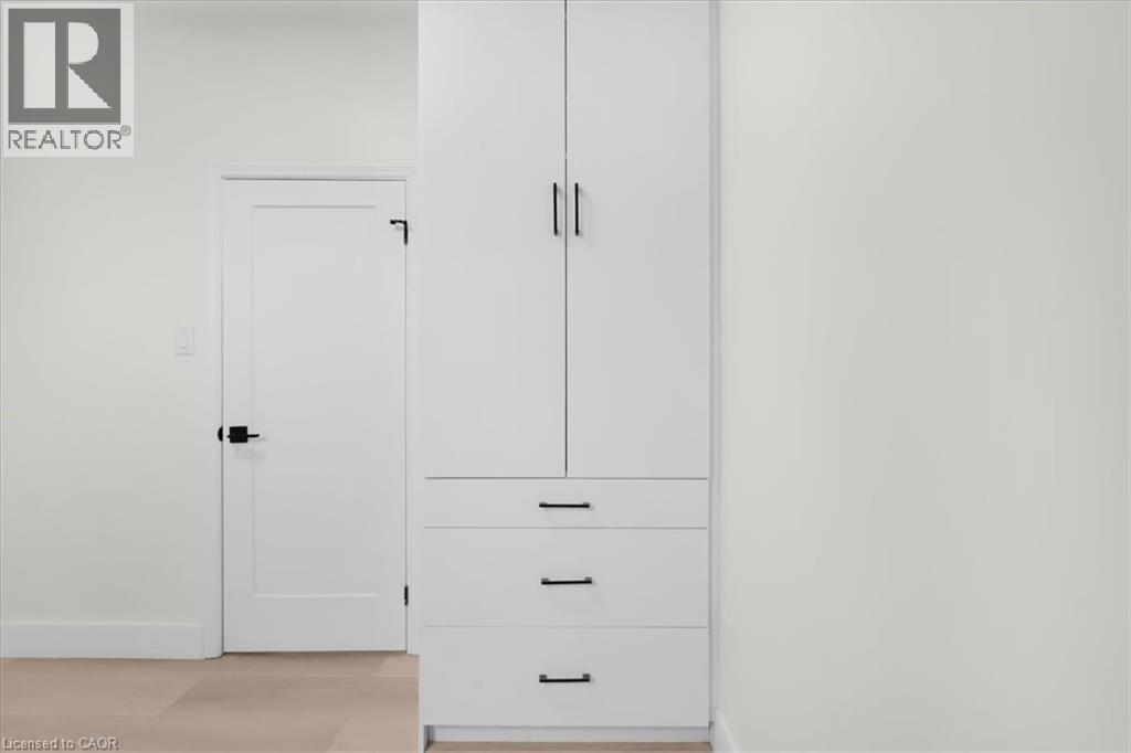 215 Ray Street N, Hamilton, Ontario  L8R 2Y3 - Photo 15 - 40821555