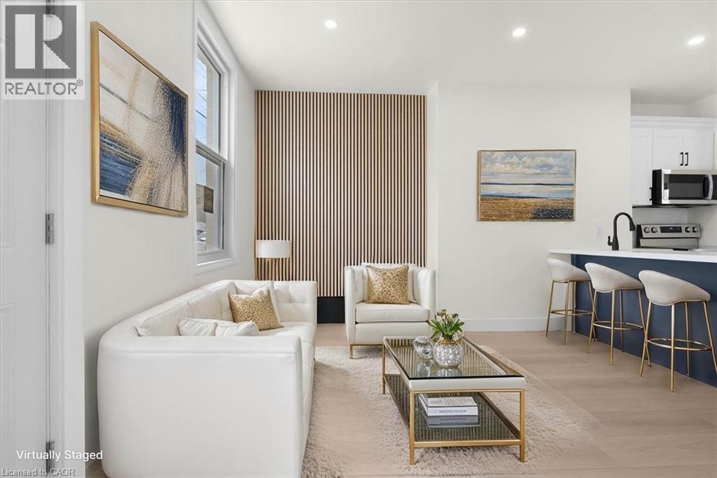 215 RAY Street N, Hamilton, Ontario