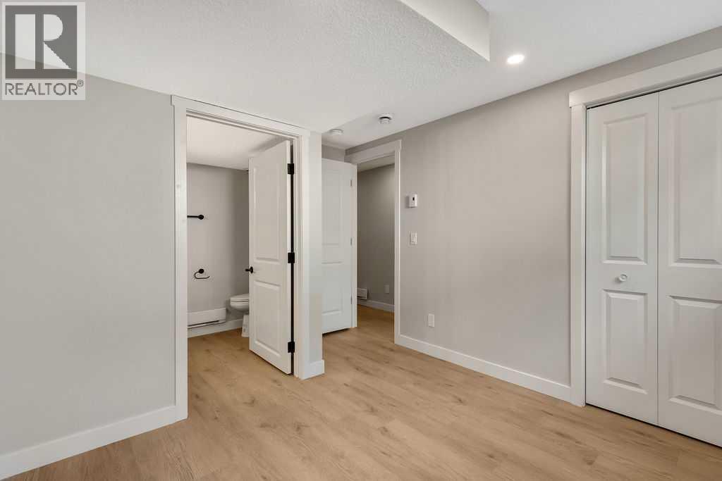 10 & 12 Silver Springs Drive Nw, Calgary, Alberta  T3B 2X8 - Photo 28 - A2297383