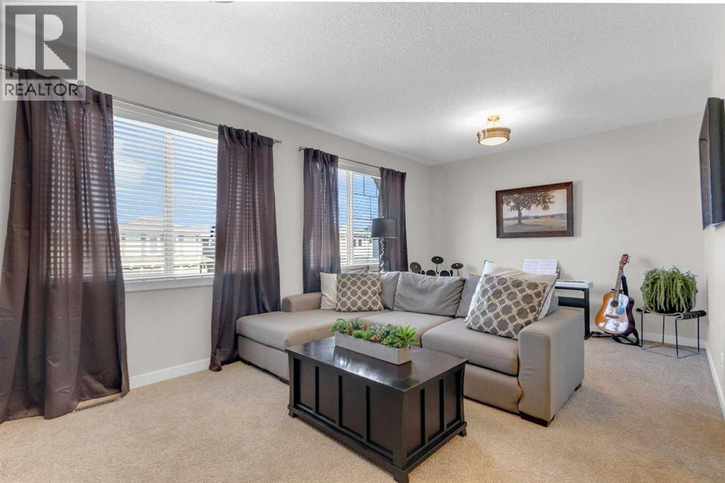 21 Masters Place Se, Calgary, Alberta  T3M 2L4 - Photo 22 - A2299736