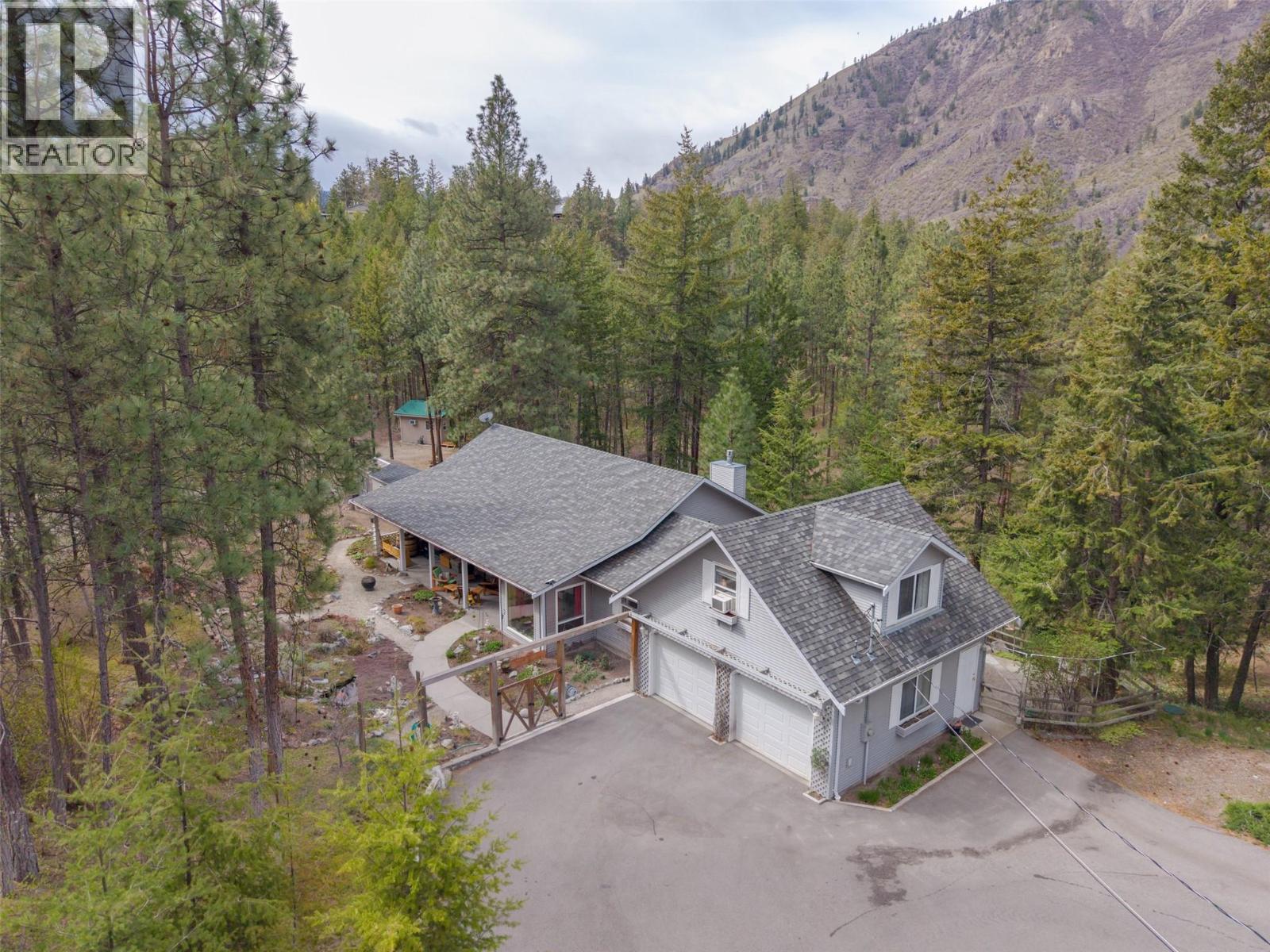 143 Saddlehorn Drive, Kaleden, British Columbia  V0H 1K0 - Photo 2 - 10383616