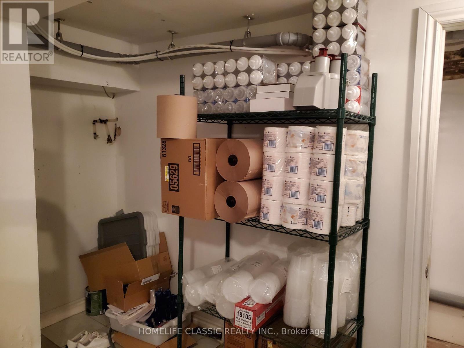 195 Harbord Street, Toronto, Ontario  M5S 1H6 - Photo 5 - C12988776