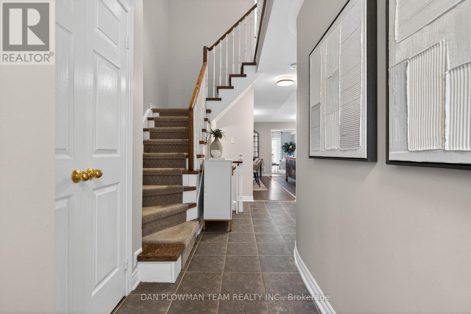 67 Dooley Crescent, Ajax, Ontario  L1T 4J2 - Photo 4 - E13004514