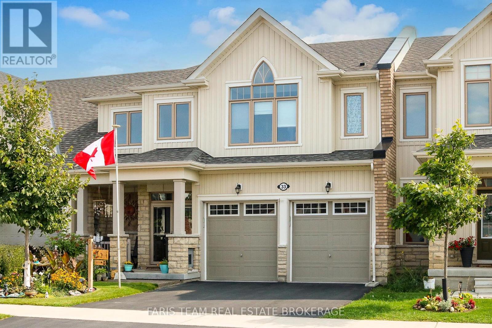 33 Bianca Crescent, Wasaga Beach, Ontario  L9Z 0H6 - Photo 2 - S13003604