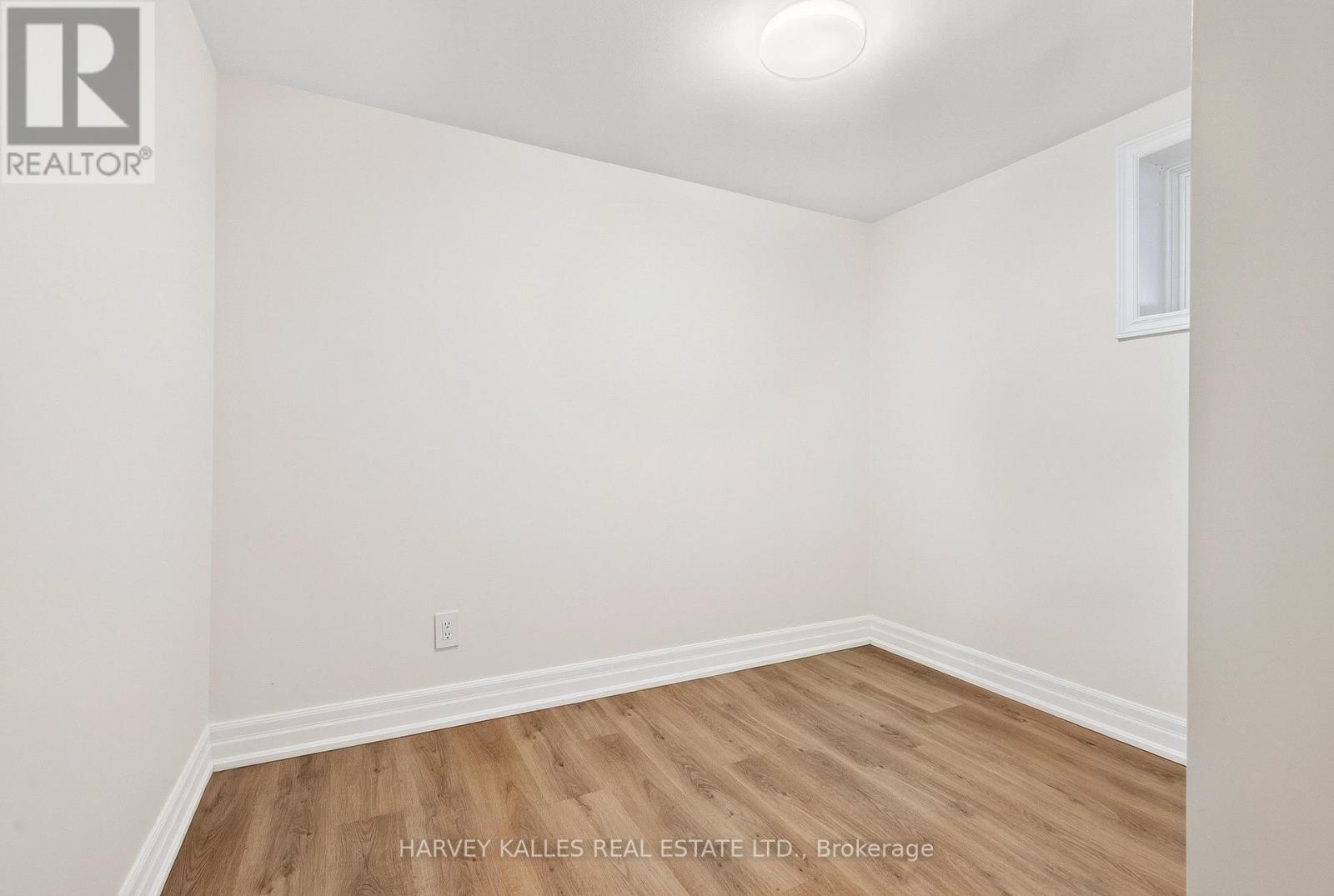 Basement - 67 Robinglade Drive, Toronto, Ontario  M9B 2R2 - Photo 19 - W13007322