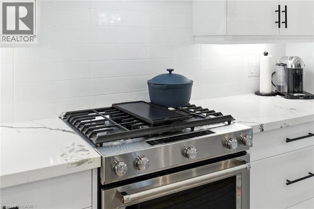 270 Charles Street, Waterford, Ontario  N0E 1Y0 - Photo 9 - 40821356