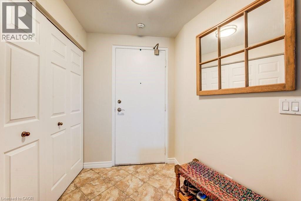 24 Marilyn Drive Unit# 704, Guelph, Ontario N1H 8E9 - Photo 3 - 40819985