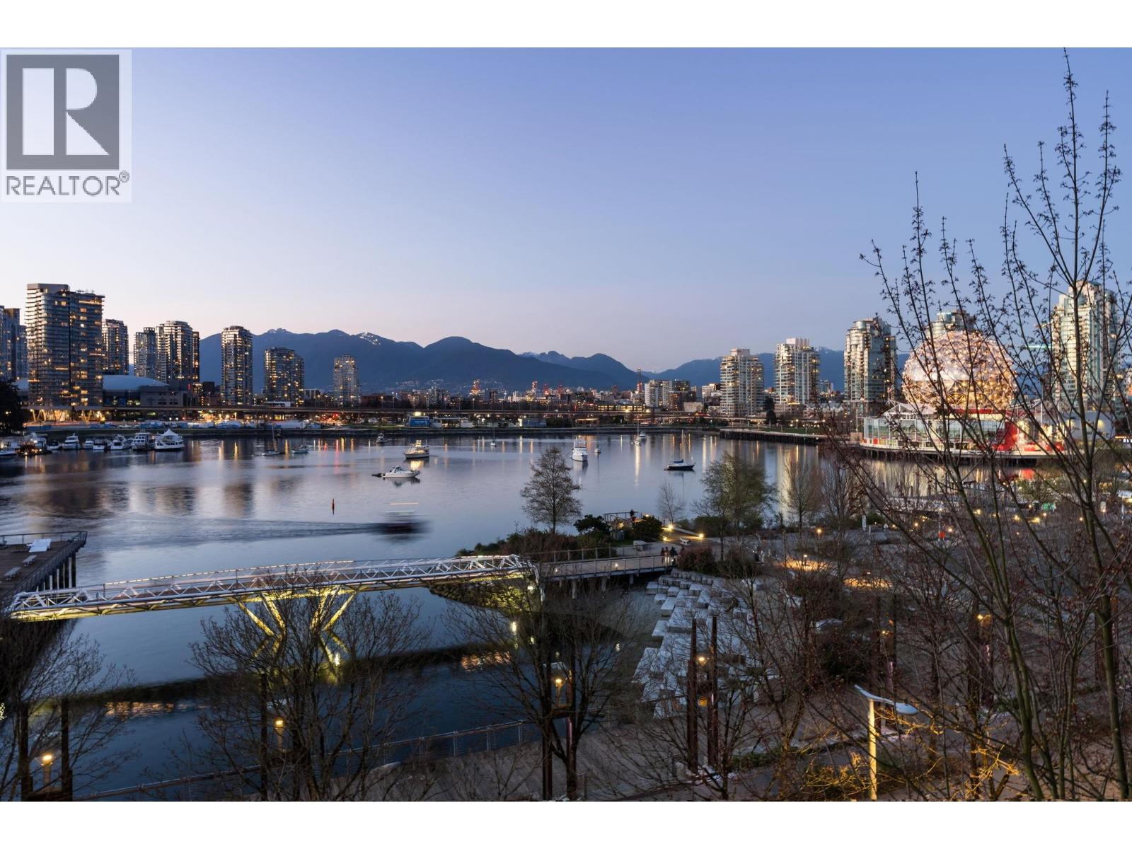 501 138 Athletes Way, Vancouver, British Columbia  V5Y 0B5 - Photo 39 - R3107505