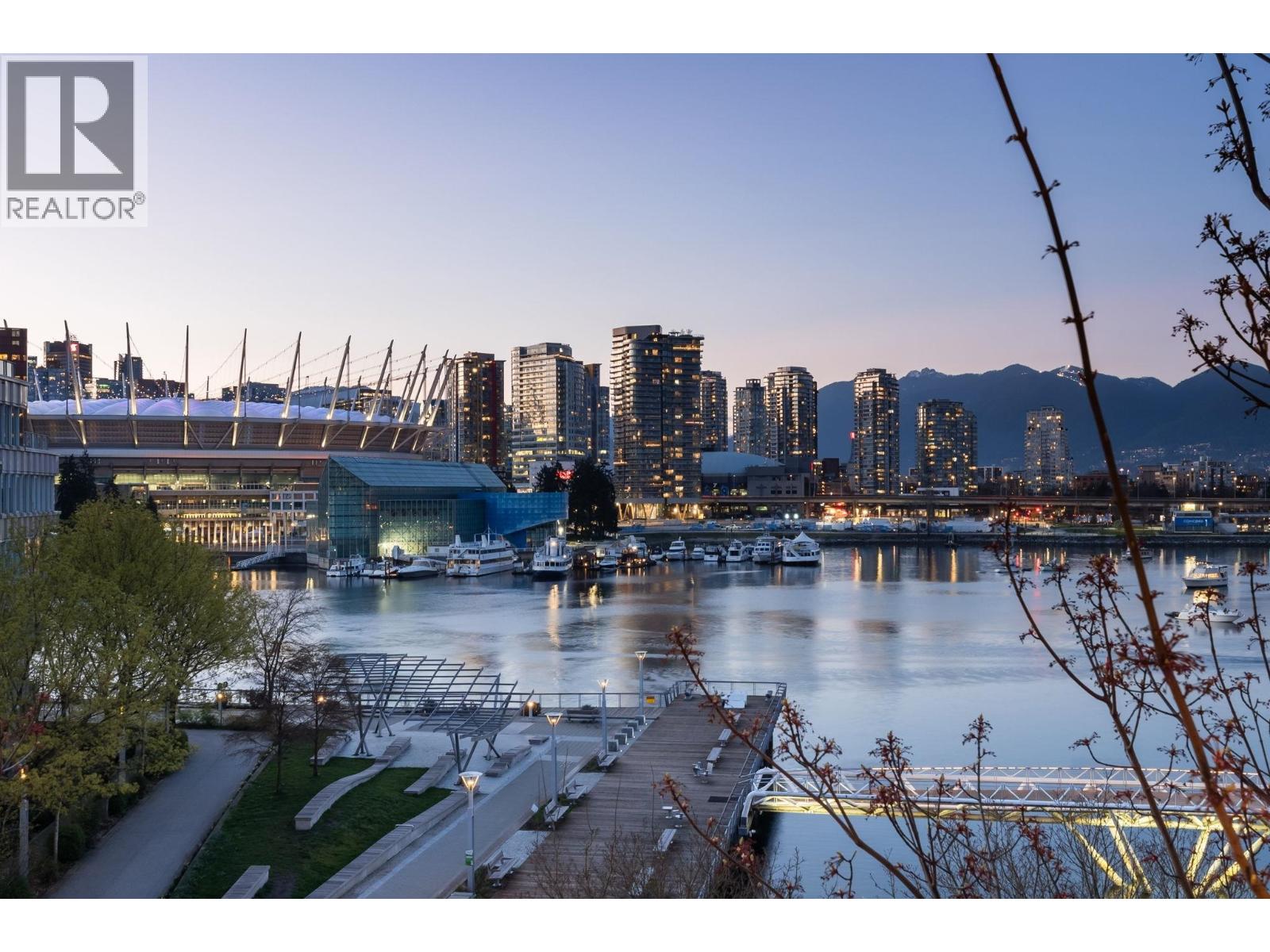 501 138 Athletes Way, Vancouver, British Columbia  V5Y 0B5 - Photo 36 - R3107505