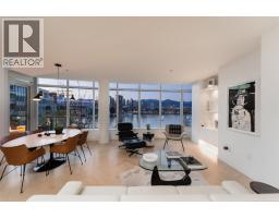501 138 ATHLETES WAY, Vancouver, British Columbia