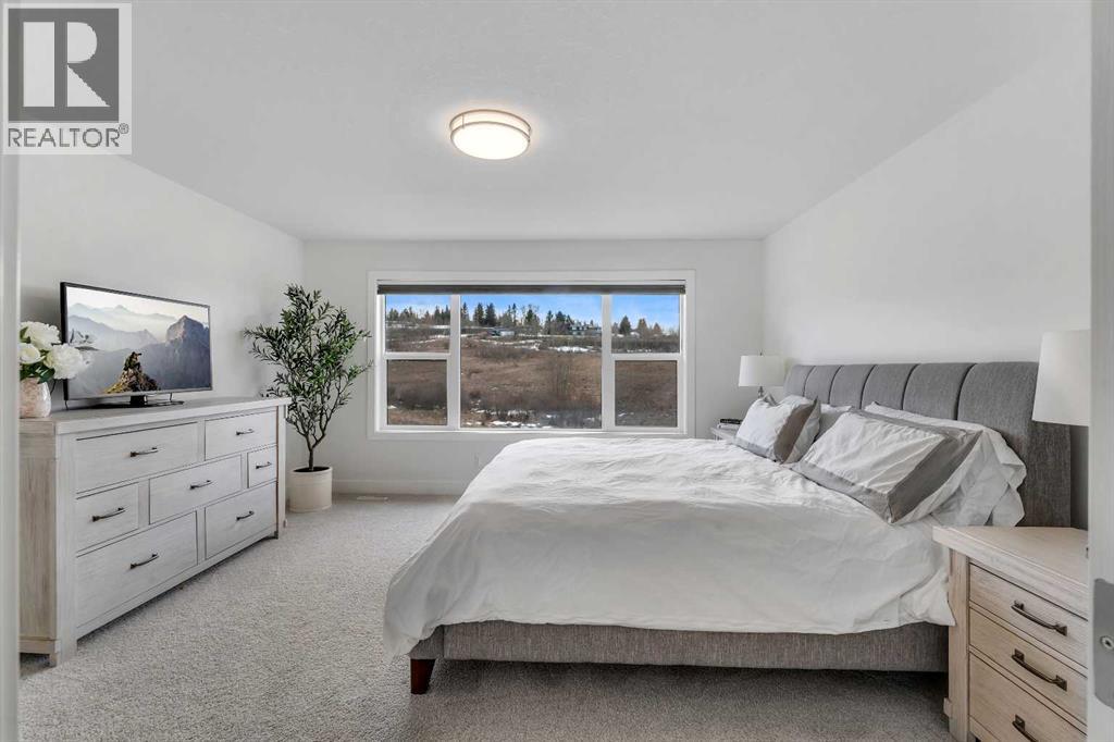 126 Crestridge View Sw, Calgary, Alberta  T3B 1G8 - Photo 13 - A2292278