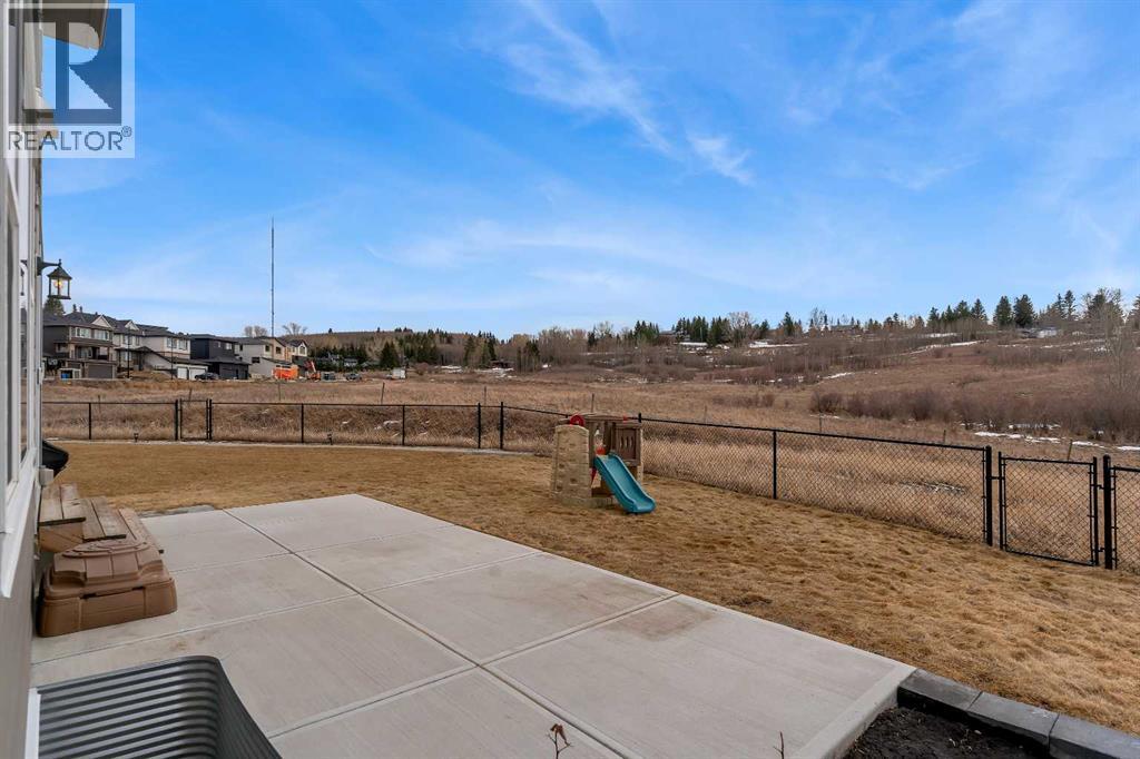 126 Crestridge View Sw, Calgary, Alberta  T3B 1G8 - Photo 30 - A2292278