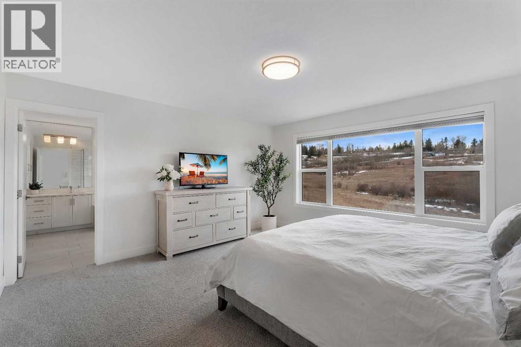 126 Crestridge View Sw, Calgary, Alberta  T3B 1G8 - Photo 15 - A2292278