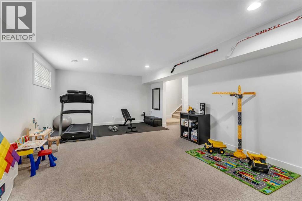 126 Crestridge View Sw, Calgary, Alberta  T3B 1G8 - Photo 24 - A2292278