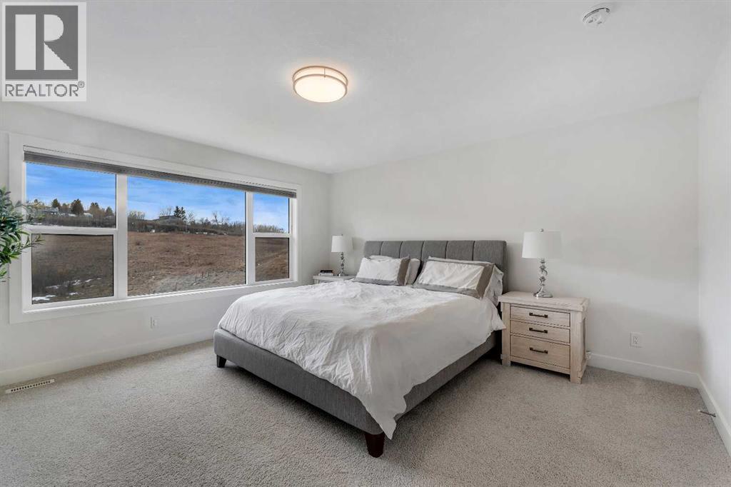 126 Crestridge View Sw, Calgary, Alberta  T3B 1G8 - Photo 14 - A2292278