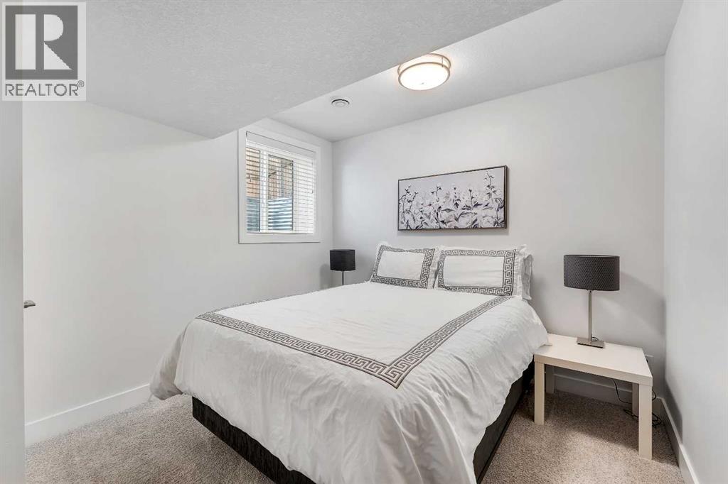 126 Crestridge View Sw, Calgary, Alberta  T3B 1G8 - Photo 27 - A2292278