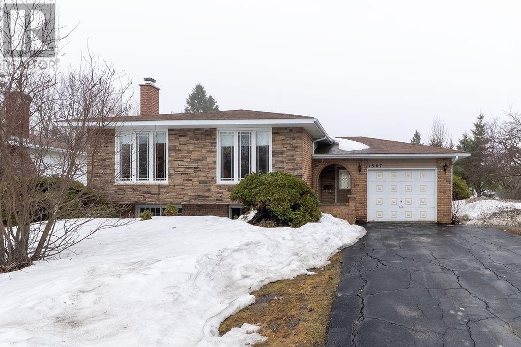 1907 Overbrook Crescent, Greater Sudbury, Ontario  P3E 5H2 - Photo 18 - 2127171