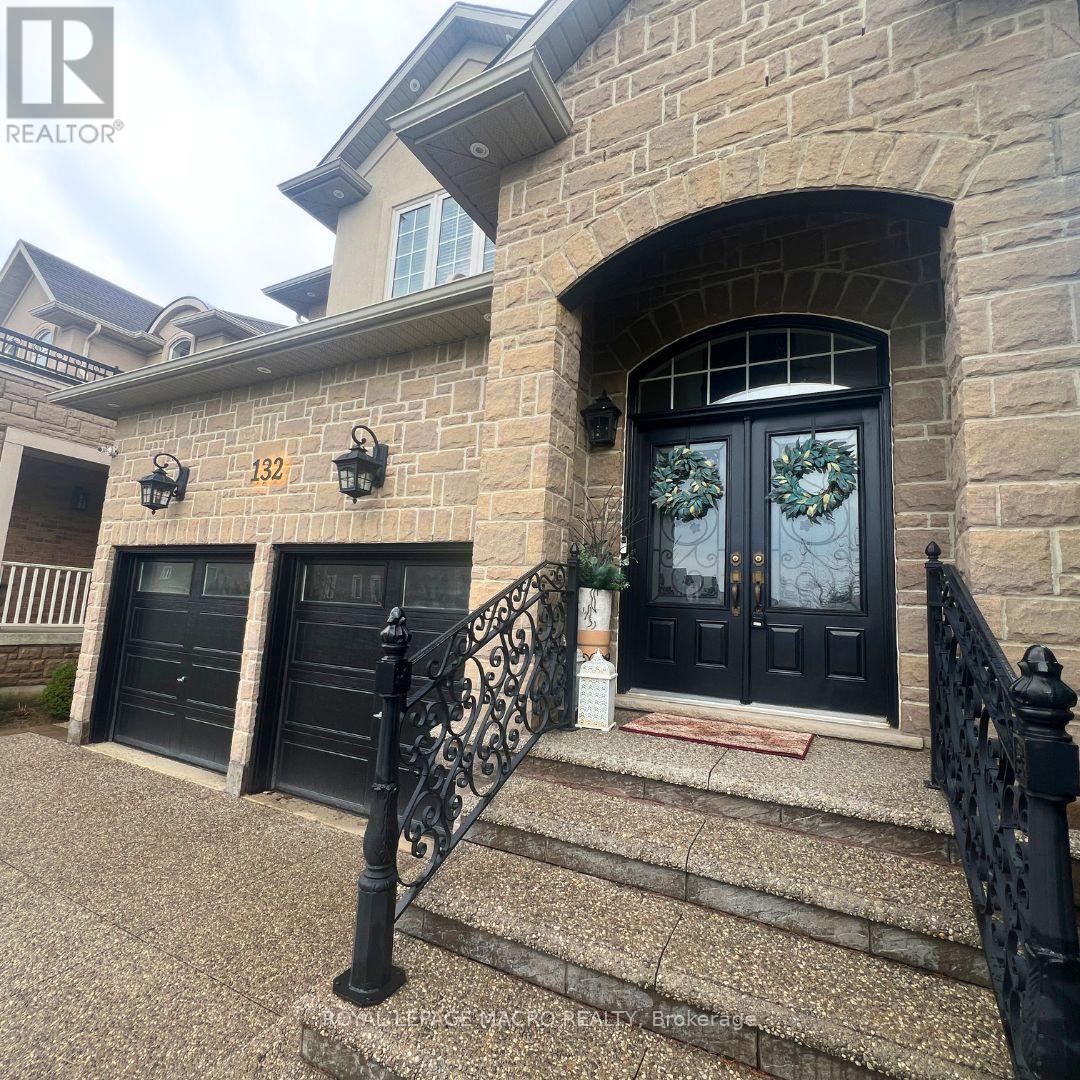 132 Grandell Drive, Hamilton, Ontario  L9K 0H7 - Photo 3 - X12841594