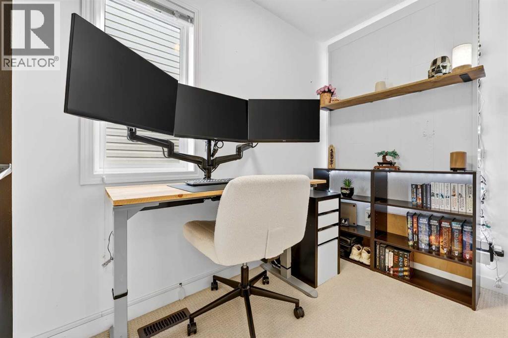 47 Copperpond Heights Se, Calgary, Alberta  T2Z 0W8 - Photo 17 - A2301402