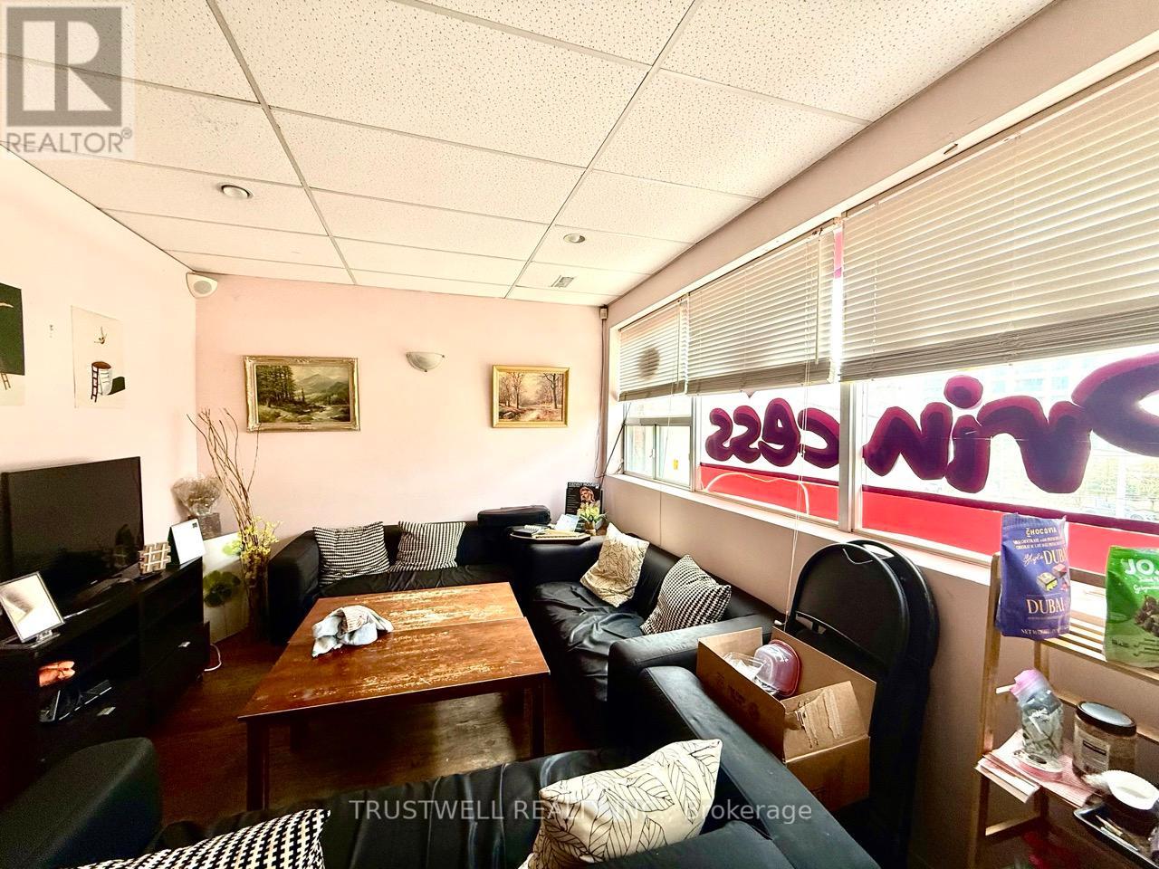 2/f - 5590 Yonge Street, Toronto, Ontario  M2N 5S2 - Photo 16 - C13007854
