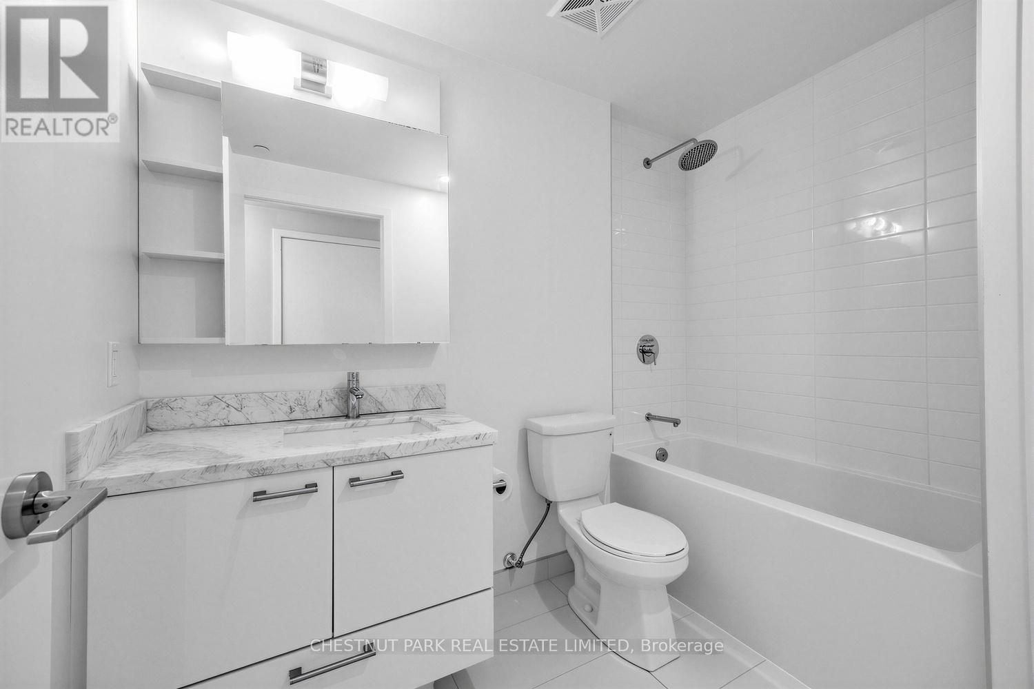 3010 - 2221 Yonge Street, Toronto, Ontario  M4S 2A8 - Photo 9 - C13007878