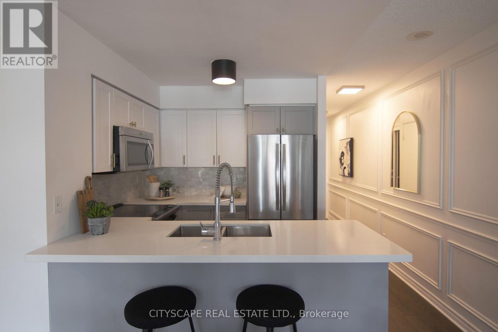 322 - 231 Fort York Boulevard, Toronto, Ontario  M5V 1B2 - Photo 2 - C13007886