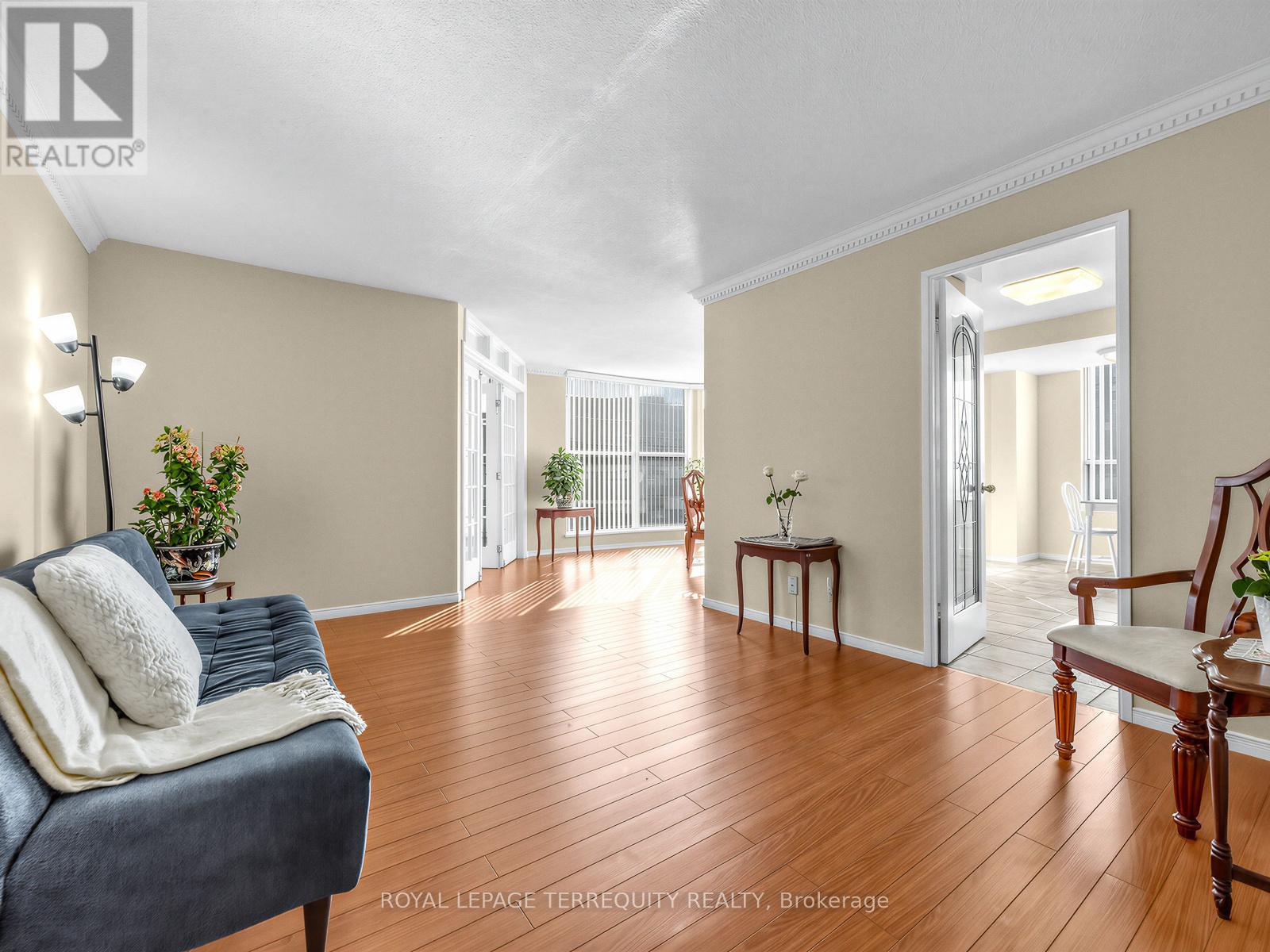 1708 - 100 Upper Madison Avenue, Toronto, Ontario  M2N 6M4 - Photo 8 - C13007962