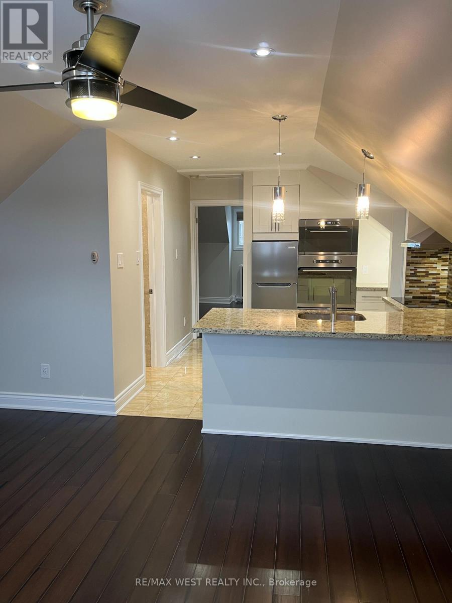 3 - 900 Avenue Road, Toronto, Ontario  M5P 2K6 - Photo 10 - C13008014