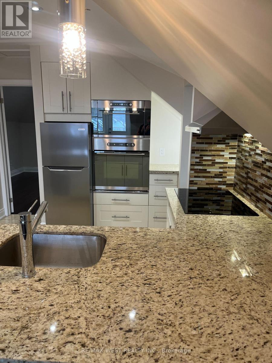 3 - 900 Avenue Road, Toronto, Ontario  M5P 2K6 - Photo 7 - C13008014