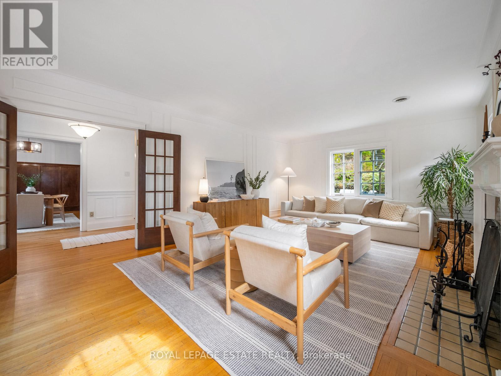 263 Glen Manor Drive E, Toronto, Ontario  M4E 2Y3 - Photo 14 - E13007830