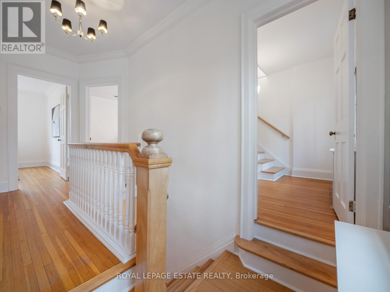 263 Glen Manor Drive E, Toronto, Ontario  M4E 2Y3 - Photo 24 - E13007830