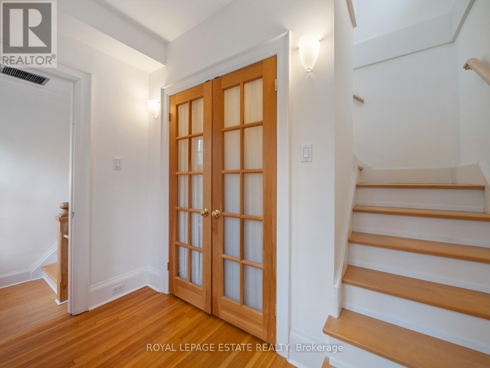 263 Glen Manor Drive E, Toronto, Ontario  M4E 2Y3 - Photo 31 - E13007830