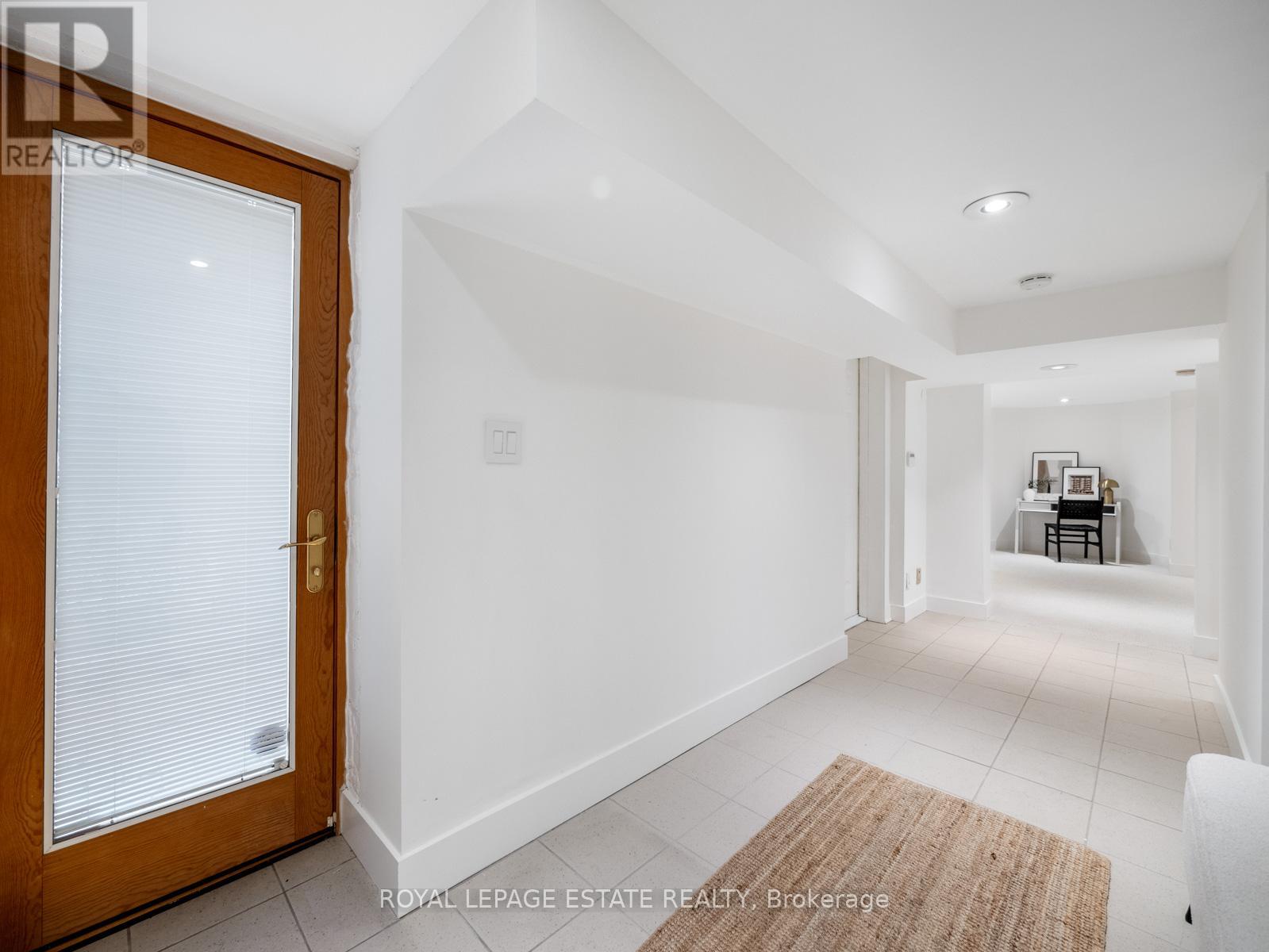 263 Glen Manor Drive E, Toronto, Ontario  M4E 2Y3 - Photo 37 - E13007830