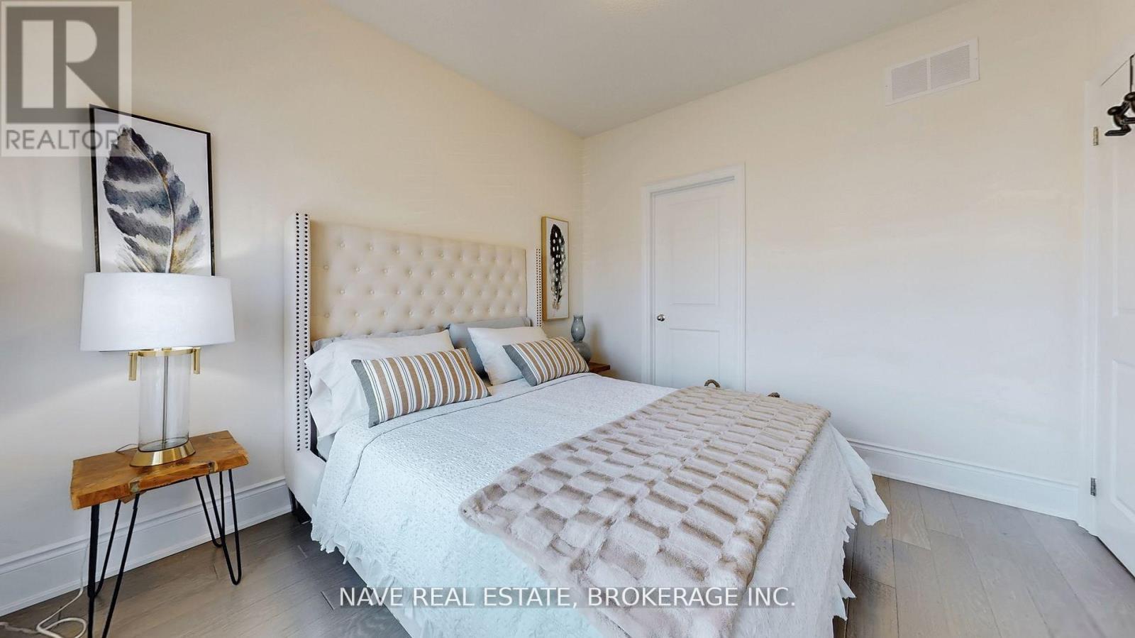 52 Conarty Cres. Crescent, Whitby, Ontario  L1P 0L4 - Photo 16 - E13007848