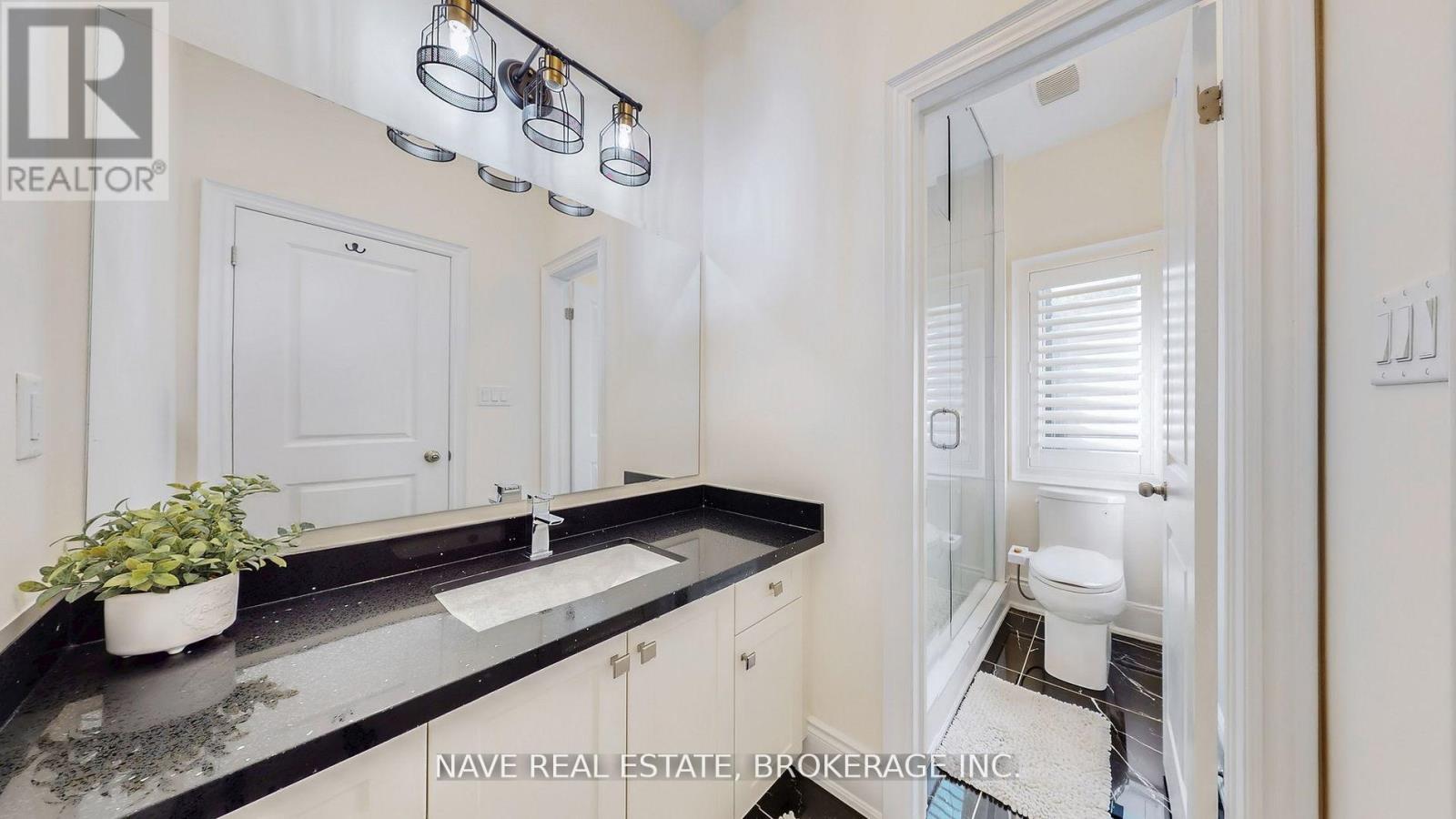 52 Conarty Cres. Crescent, Whitby, Ontario  L1P 0L4 - Photo 20 - E13007848