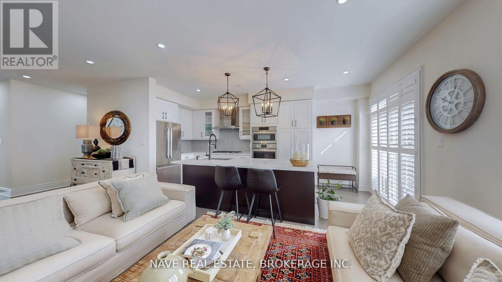 52 Conarty Cres. Crescent, Whitby, Ontario  L1P 0L4 - Photo 3 - E13007848